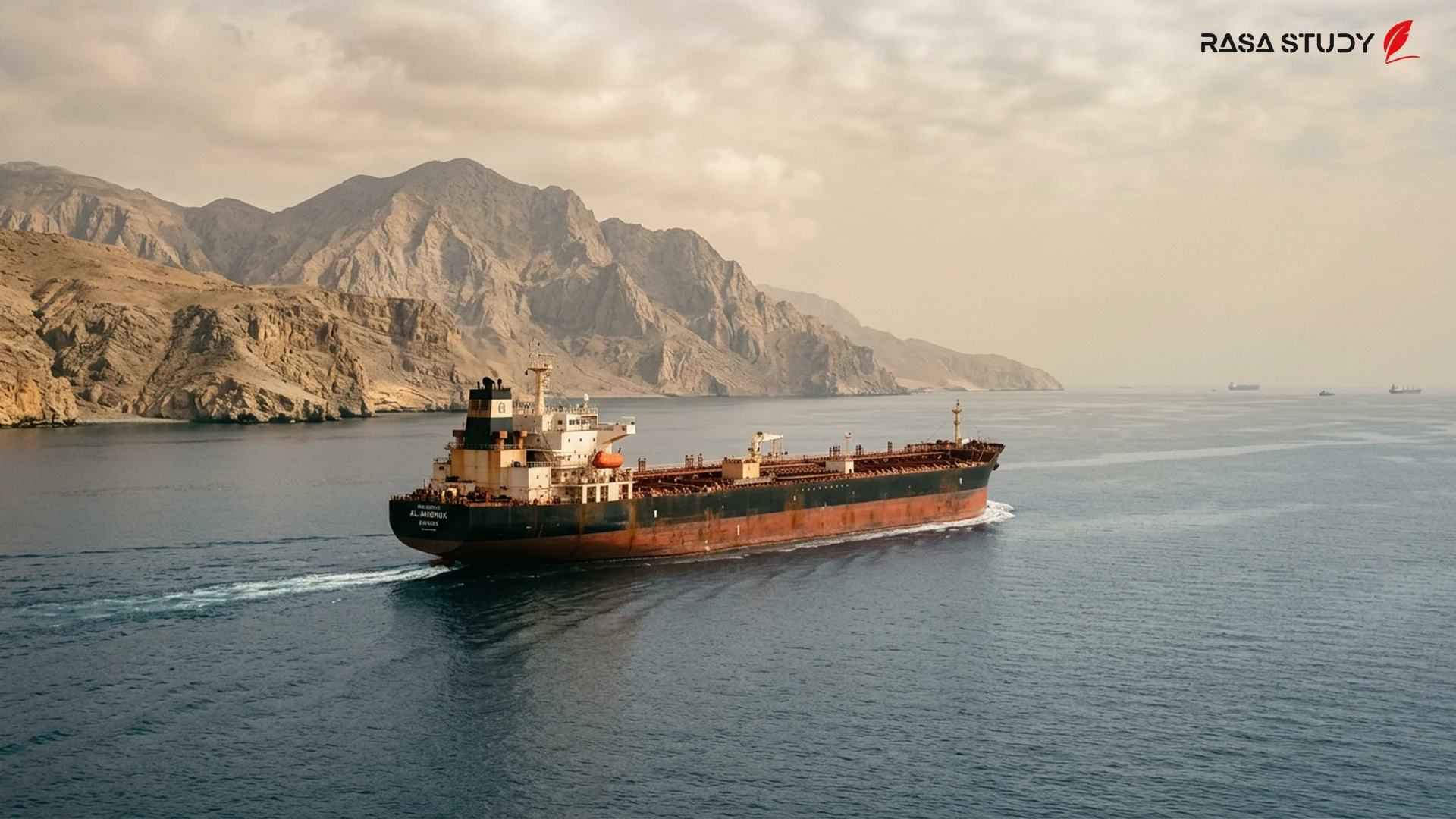 Haziran 2026'da Hürmüz Boğazı yakınlarındaki petrol tankerlerinin bir görünümü