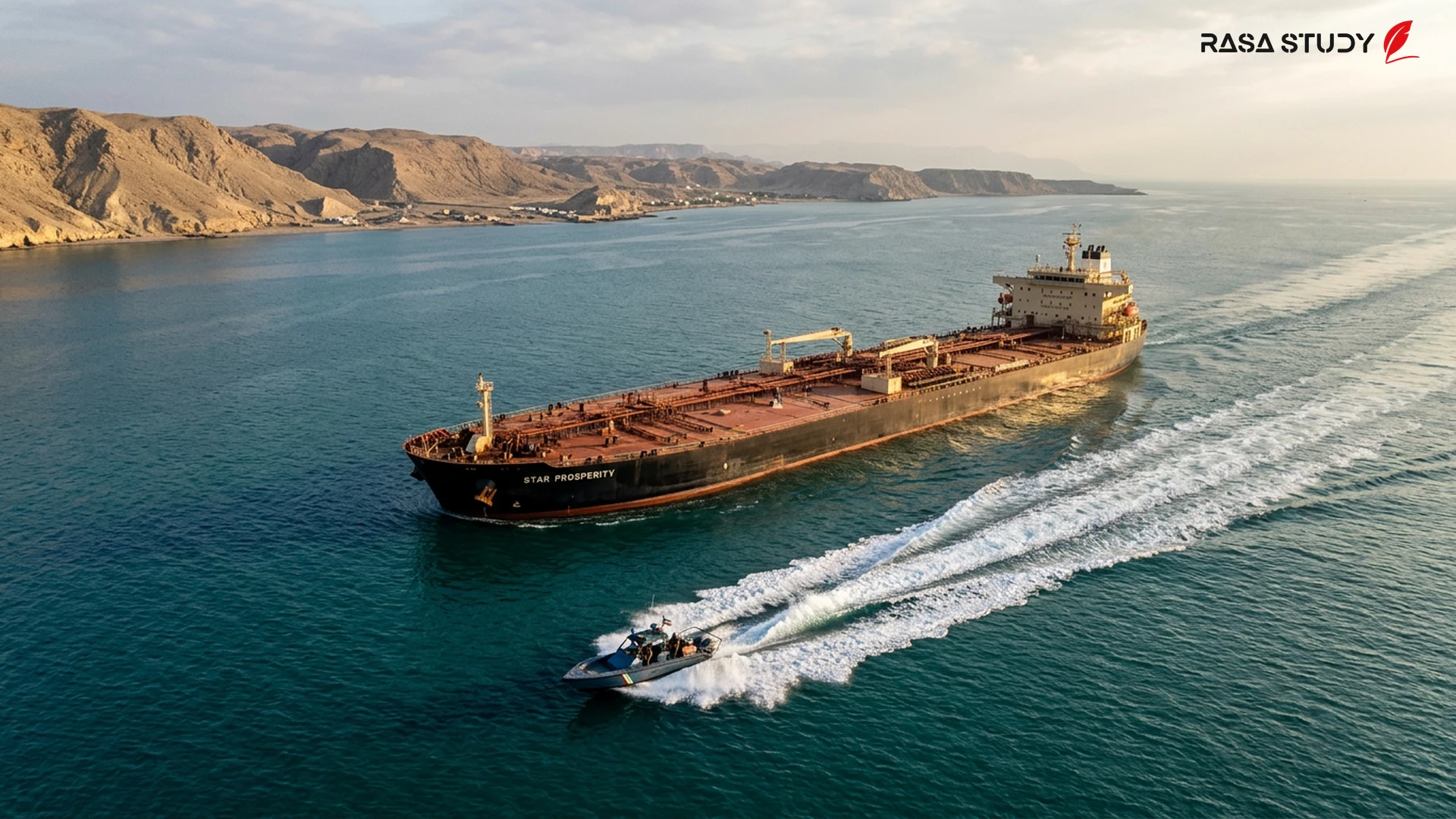 Hürmüz Boğazı ve geçiş yapan petrol tankerlerinin görünümü